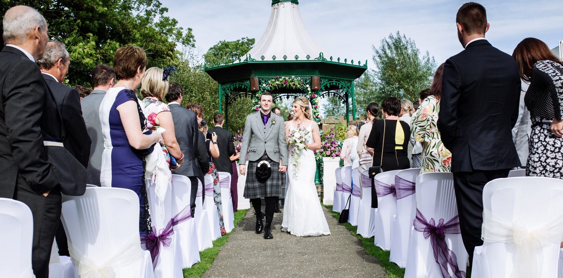 cocoabean wedding outdoor ceremony