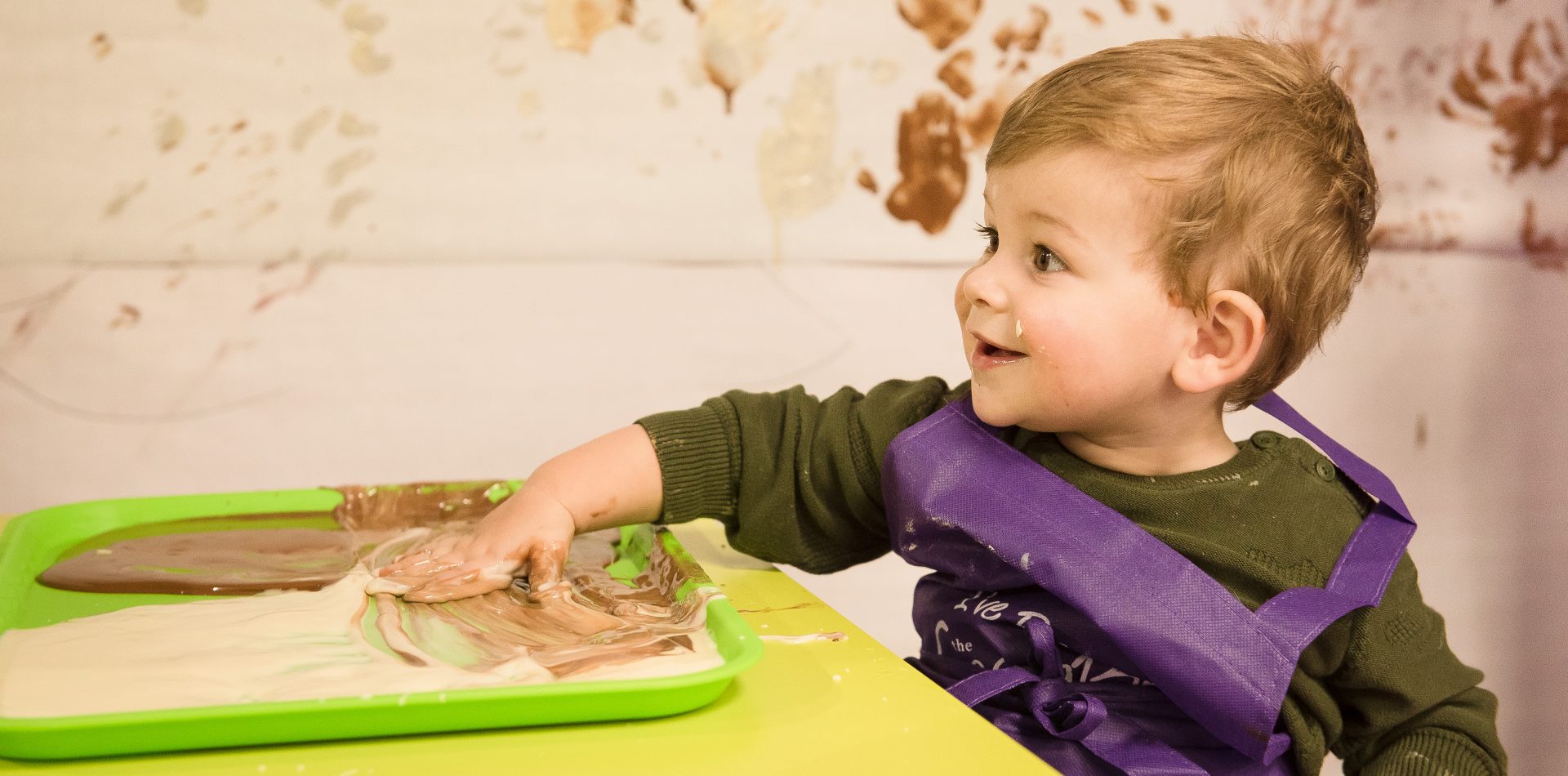 beanie tots messy play