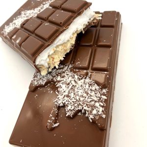 Coconut crunch knafeh and mallow stuffed chocolate bar